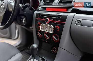 Хетчбек Mazda 3 2007 в 