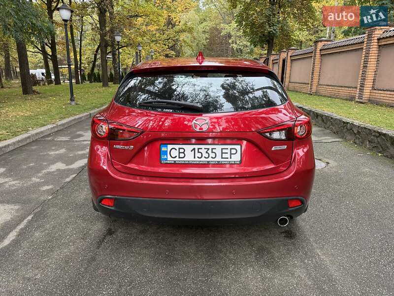 Хетчбек Mazda 3 2013 в Чернігові