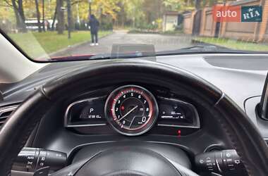 Хэтчбек Mazda 3 2013 в 