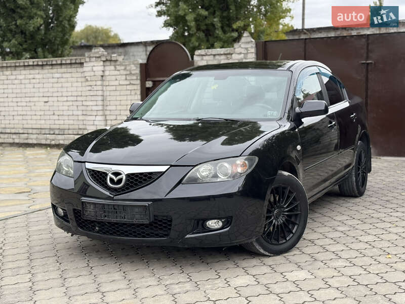 Седан Mazda 3 2007 в Днепре