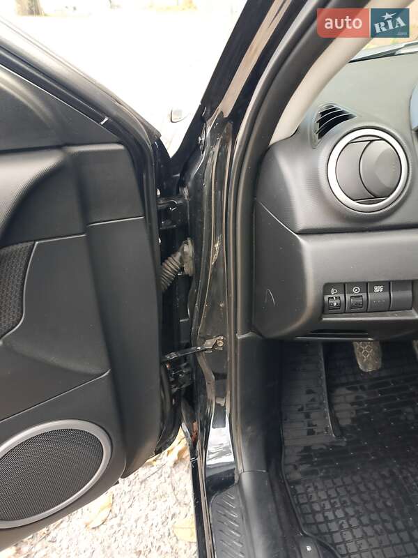 Хэтчбек Mazda 3 2007 в Измаиле фото 6 Хэтчбек Mazda 3 2007 в Измаиле