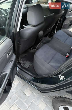 Хетчбек Mazda 3 2005 в 