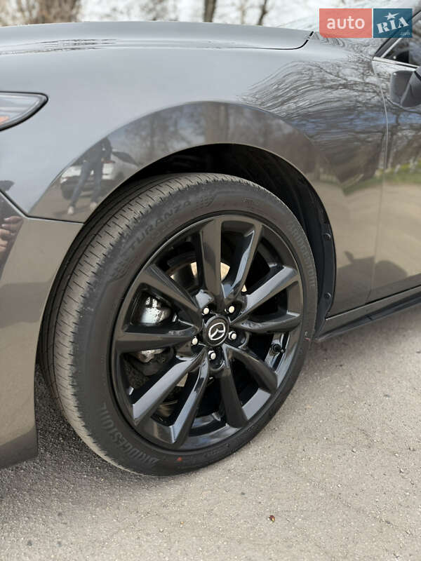 Хэтчбек Mazda 3 2021 в Днепре