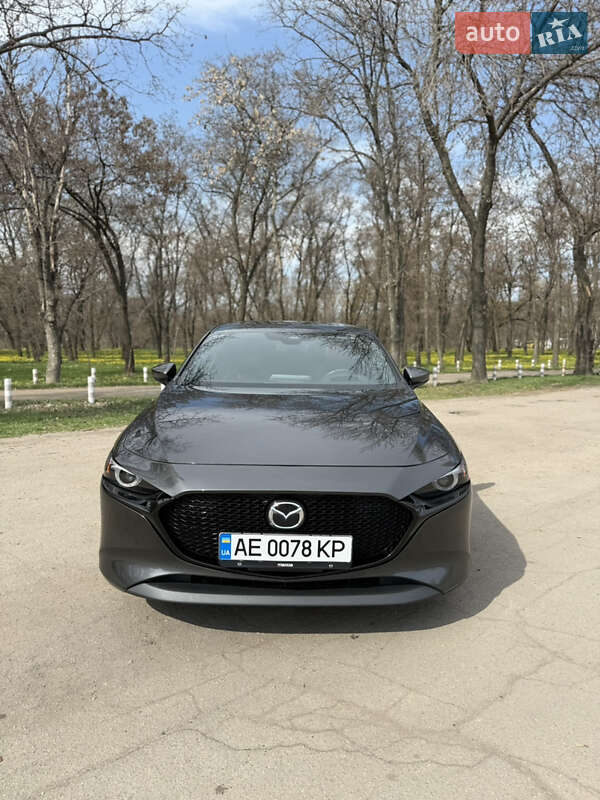 Хэтчбек Mazda 3 2021 в Днепре