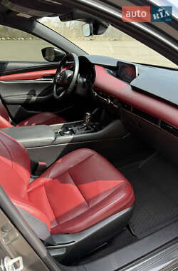 Хэтчбек Mazda 3 2021 в Днепре