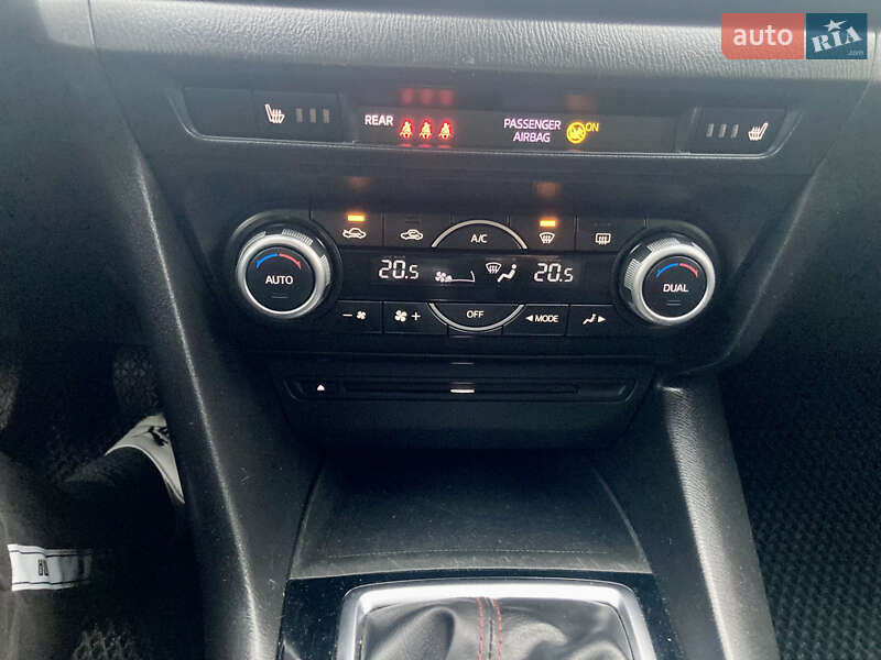 Седан Mazda 3 2014 в Калуші фото 23 Седан Mazda 3 2014 в Калуші