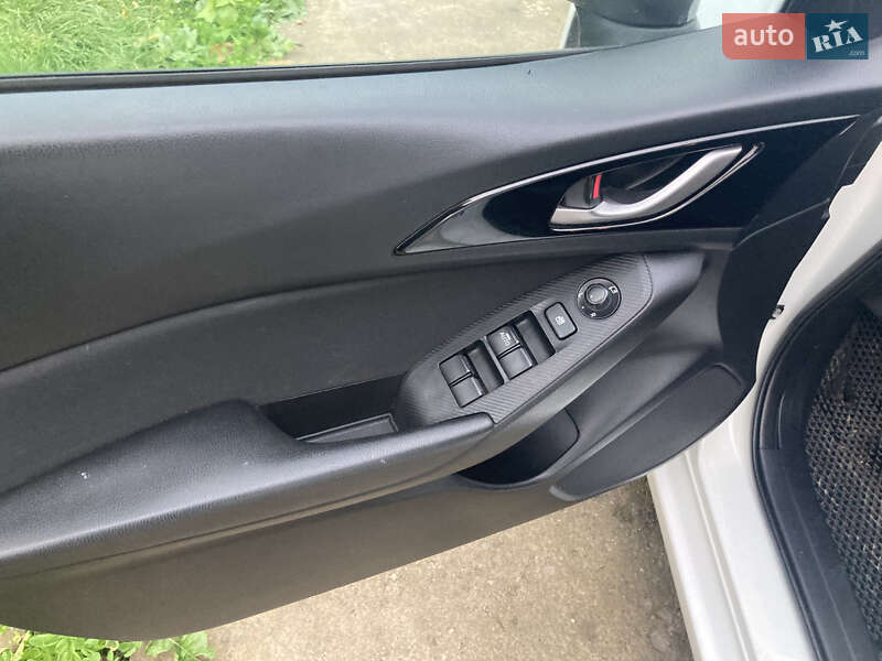 Седан Mazda 3 2014 в Калуші фото 19 Седан Mazda 3 2014 в Калуші