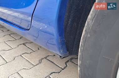 Седан Mazda 3 2005 в 
