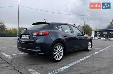 Хэтчбек Mazda 3 2017 в 