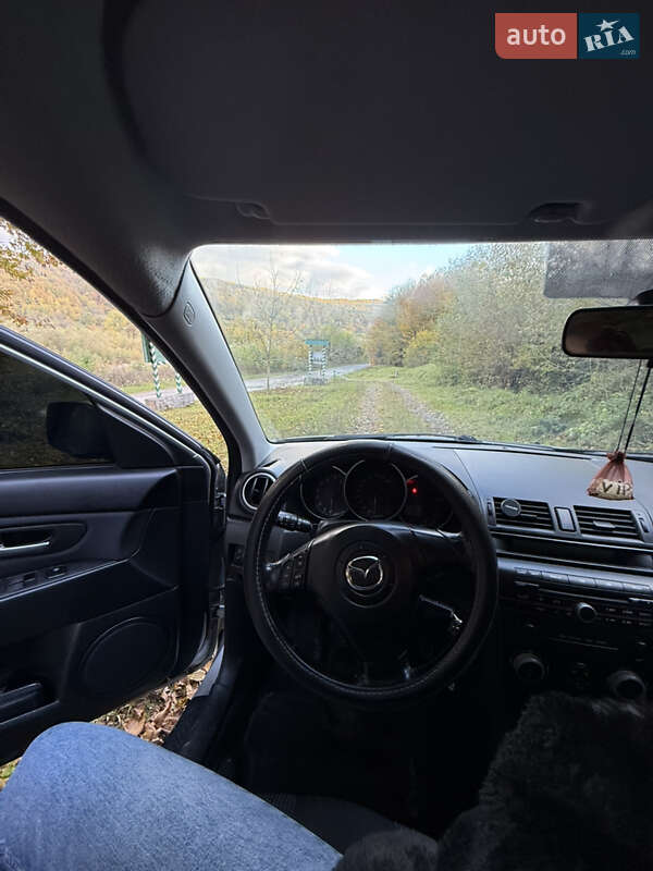 Хетчбек Mazda 3 2005 в Верхньому Водяному фото 38 Хетчбек Mazda 3 2005 в Верхньому Водяному
