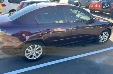 Седан Mazda 3 2007 в 
