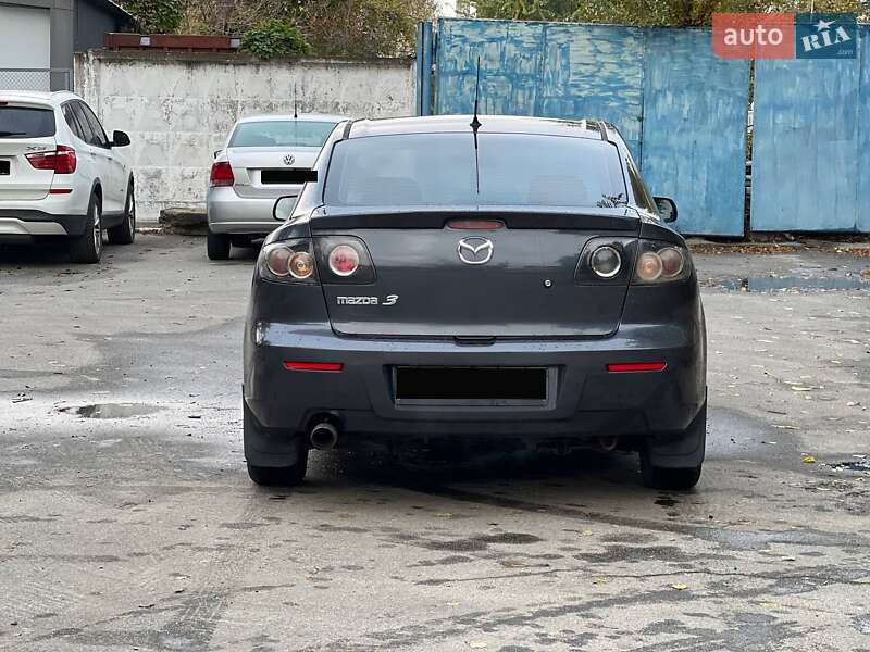 Седан Mazda 3 2008 в Киеве