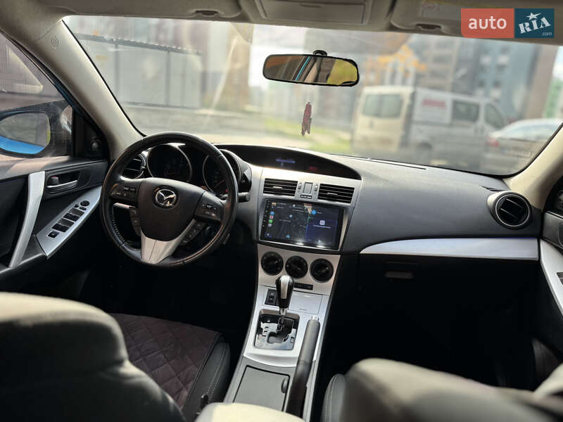 Седан Mazda 3 2010 в Ровно фото 24 Седан Mazda 3 2010 в Ровно