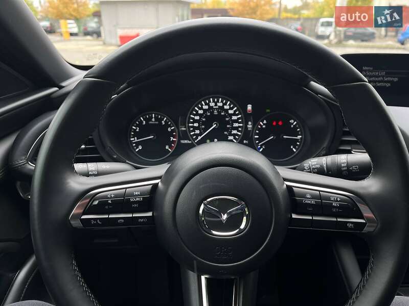 Хетчбек Mazda 3 2024 в Дніпрі фото 19 Хетчбек Mazda 3 2024 в Дніпрі