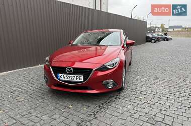 Седан Mazda 3 2016 в Києві