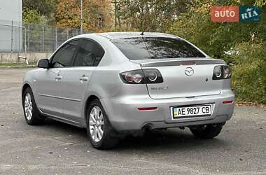 Седан Mazda 3 2008 в  фото 18 Седан Mazda 3 2008 в