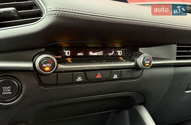 Седан Mazda 3 2021 в  фото 32 Седан Mazda 3 2021 в