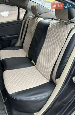 Седан Mazda 3 2008 в  фото 13 Седан Mazda 3 2008 в