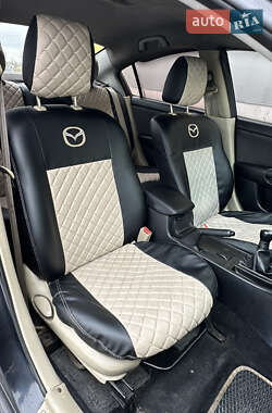 Седан Mazda 3 2008 в  фото 19 Седан Mazda 3 2008 в