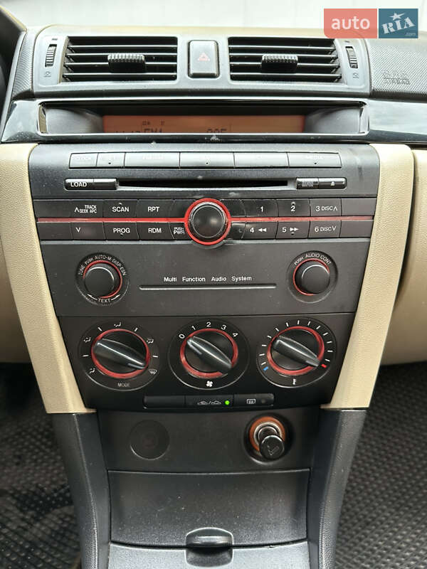 Седан Mazda 3 2008 в Києві