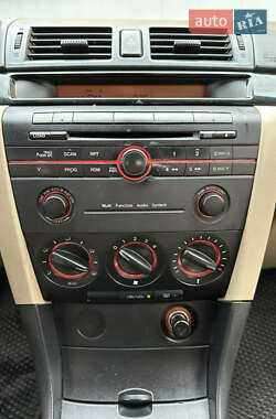 Седан Mazda 3 2008 в  фото 21 Седан Mazda 3 2008 в