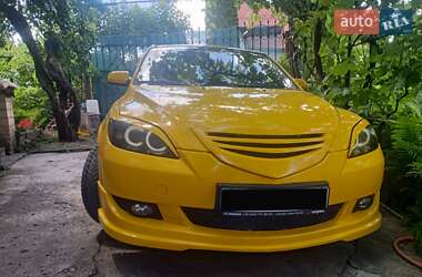 Хэтчбек Mazda 3 2004 в 