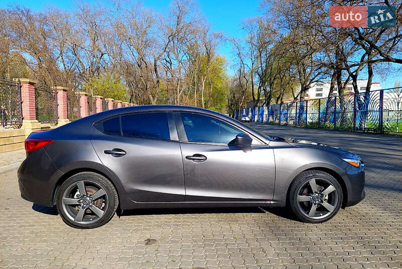 Седан Mazda 3 2018 в Одессе