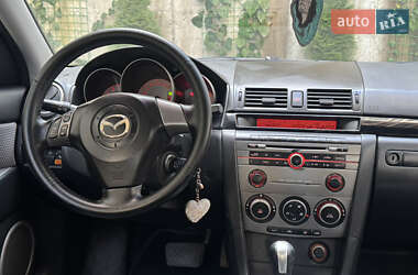 Хэтчбек Mazda 3 2007 в 