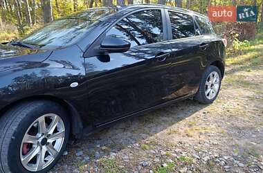 Хэтчбек Mazda 3 2010 в 