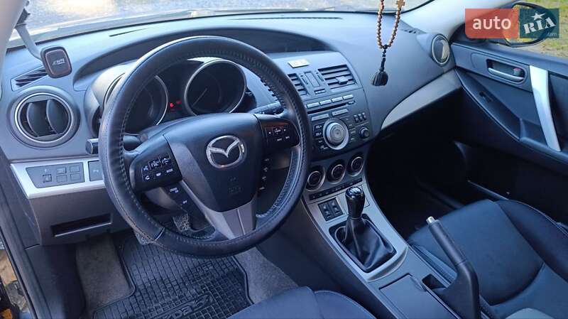 Хетчбек Mazda 3 2010 в Бродах фото 19 Хетчбек Mazda 3 2010 в Бродах