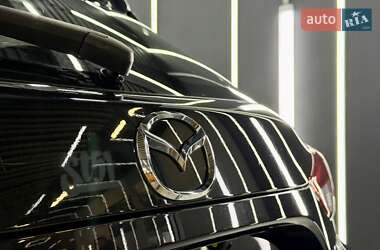 Хэтчбек Mazda 3 2015 в 
