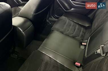 Хэтчбек Mazda 3 2015 в 