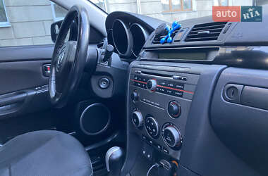 Седан Mazda 3 2006 в  фото 26 Седан Mazda 3 2006 в