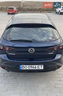 Хетчбек Mazda 3 2020 в  фото 5 Хетчбек Mazda 3 2020 в
