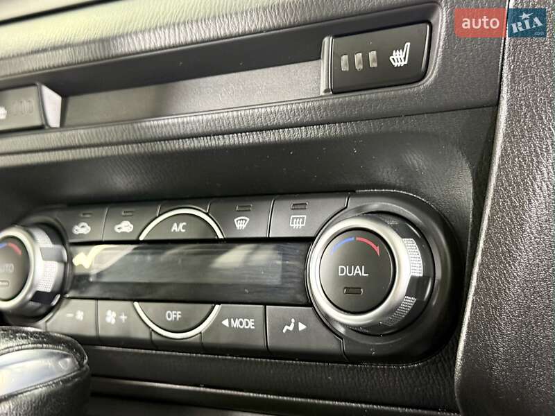 Хэтчбек Mazda 3 2015 в Киеве фото 15 Хэтчбек Mazda 3 2015 в Киеве