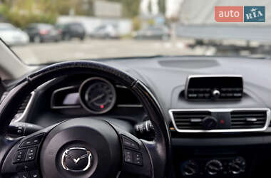 Хетчбек Mazda 3 2014 в 