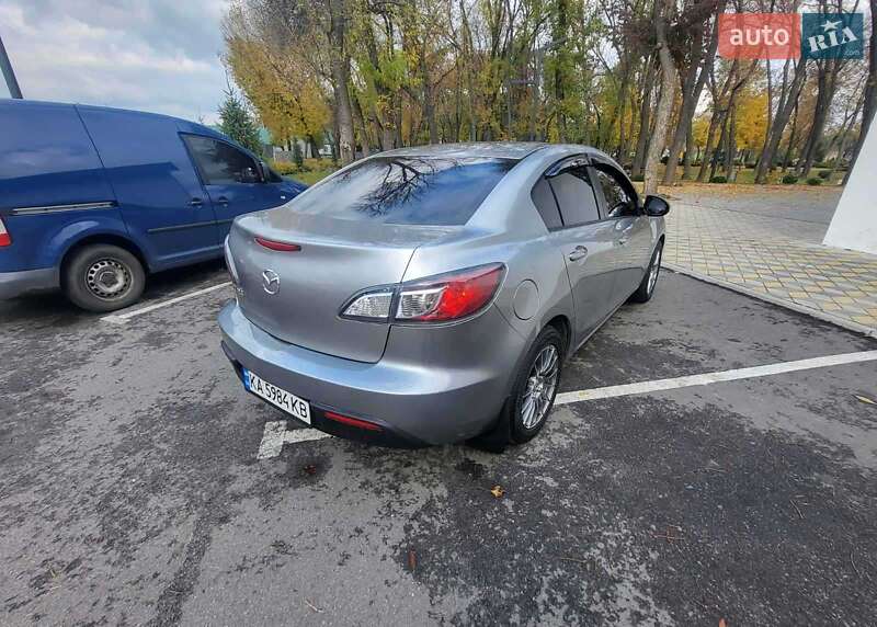 Седан Mazda 3 2010 в Александрие фото 10 Седан Mazda 3 2010 в Александрие