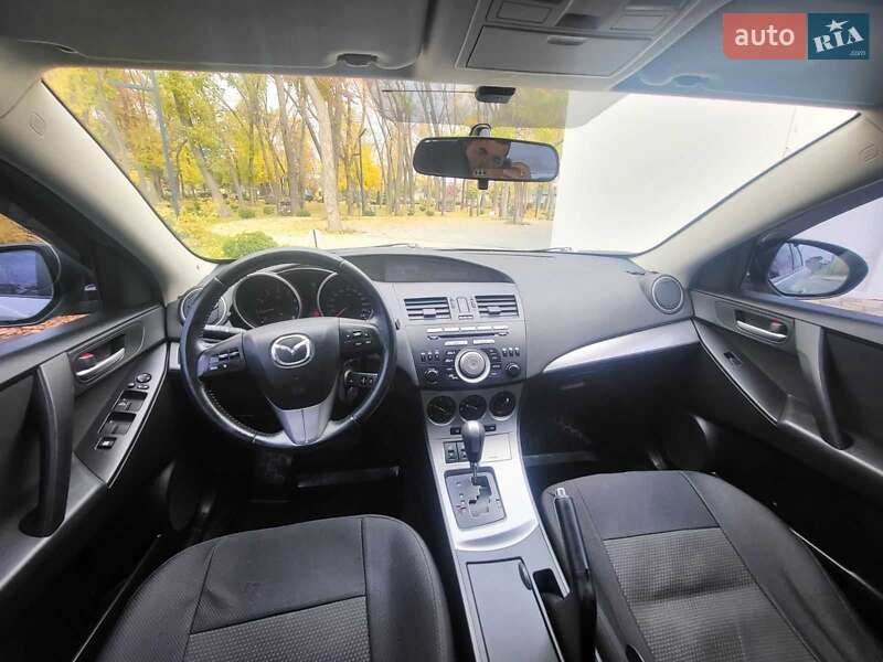Седан Mazda 3 2010 в Александрие фото 21 Седан Mazda 3 2010 в Александрие