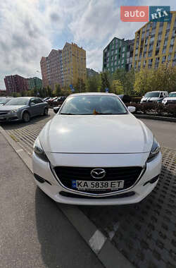 Седан Mazda 3 2016 в Києві