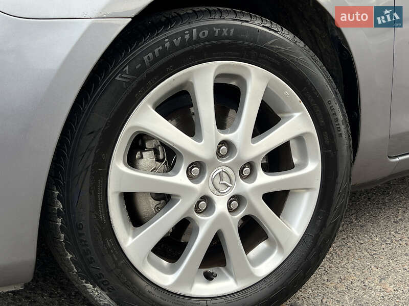 Хетчбек Mazda 3 2004 в Рівному фото 10 Хетчбек Mazda 3 2004 в Рівному