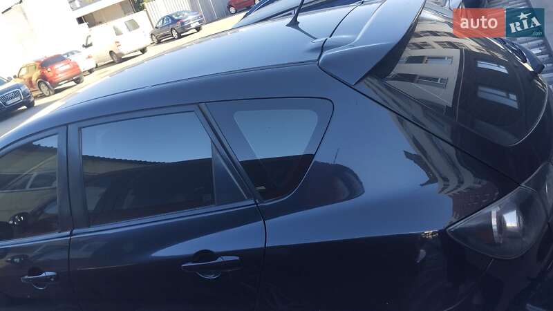 Хетчбек Mazda 3 2008 в Гатне