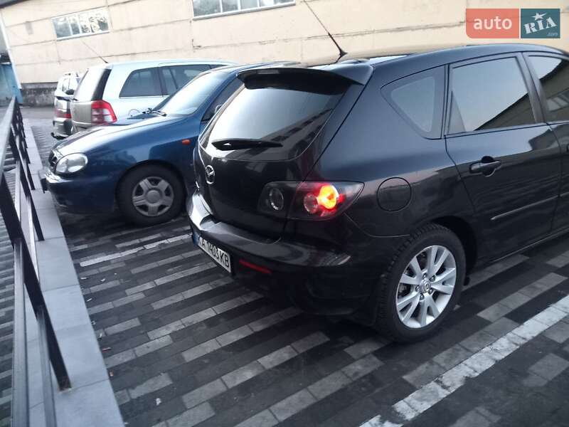 Хетчбек Mazda 3 2008 в Гатне