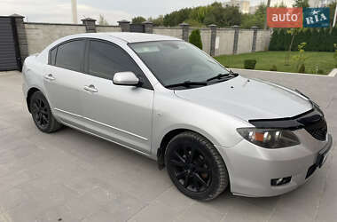 Седан Mazda 3 2006 в  фото 4 Седан Mazda 3 2006 в