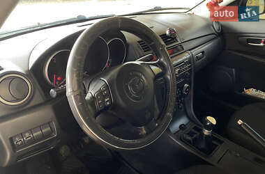 Седан Mazda 3 2004 в  фото 22 Седан Mazda 3 2004 в