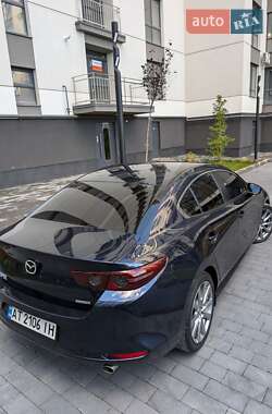Седан Mazda 3 2019 в Ивано-Франковске