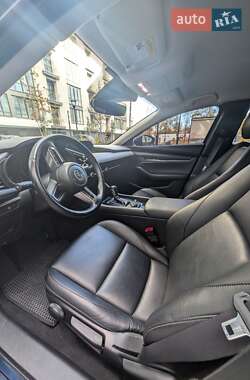 Седан Mazda 3 2019 в Ивано-Франковске