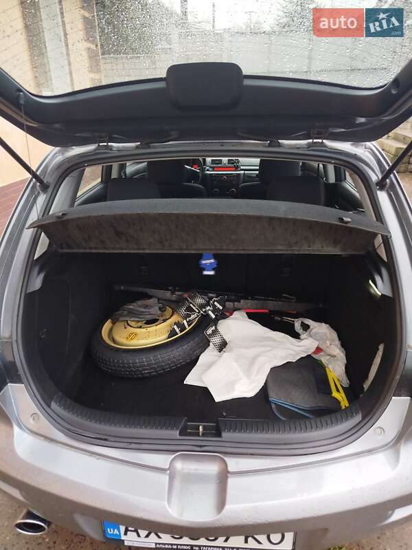 Хэтчбек Mazda 3 2005 в Мерефа фото 15 Хэтчбек Mazda 3 2005 в Мерефа