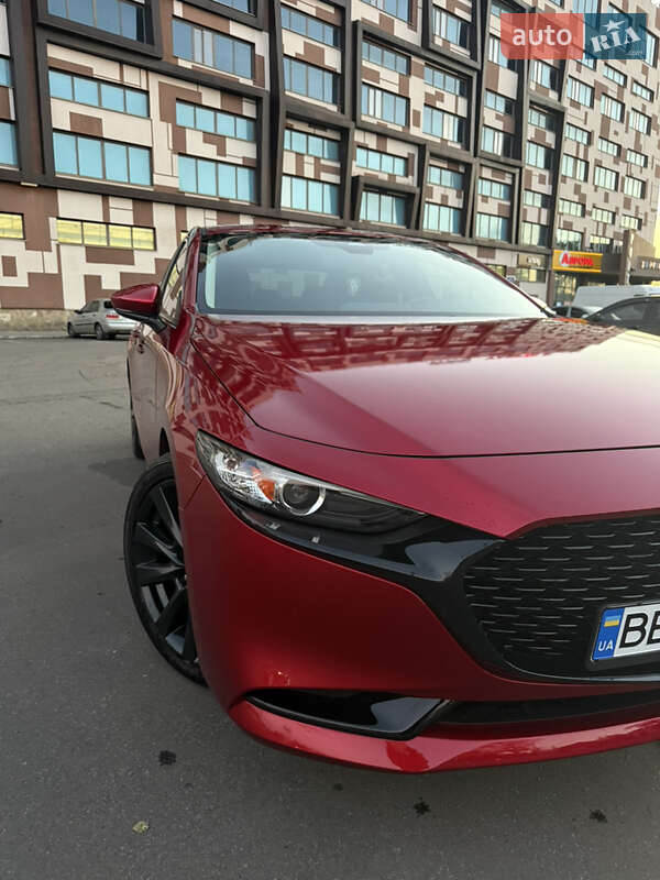 Седан Mazda 3 2022 в Миколаєві