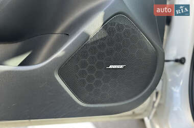 Седан Mazda 3 2017 в  фото 12 Седан Mazda 3 2017 в