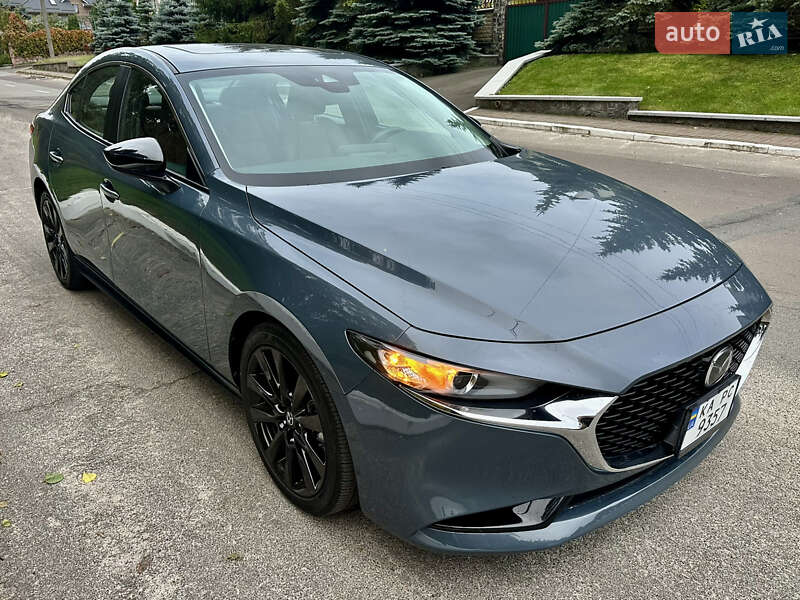 Седан Mazda 3 2023 в Киеве фото 19 Седан Mazda 3 2023 в Киеве